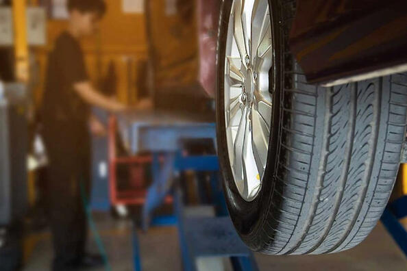 So wählen Sie die perfekten Reifen für Ihr Auto aus: Tipps und Empfehlungen Foto 1