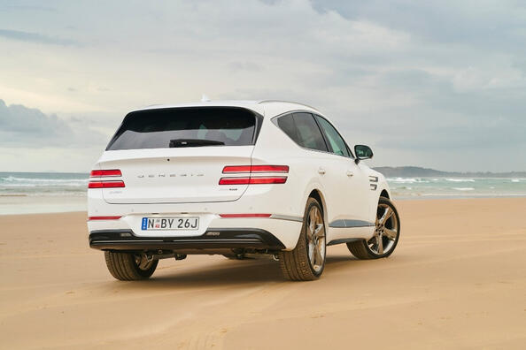 Der Genesis GV80 Crossover ist der Inbegriff von Luxus und Spitzentechnologie Foto 4