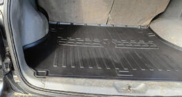 Hyundai Santa Fe 1 2000-2006 Kofferraumwanne Stingray 3D Foto 1