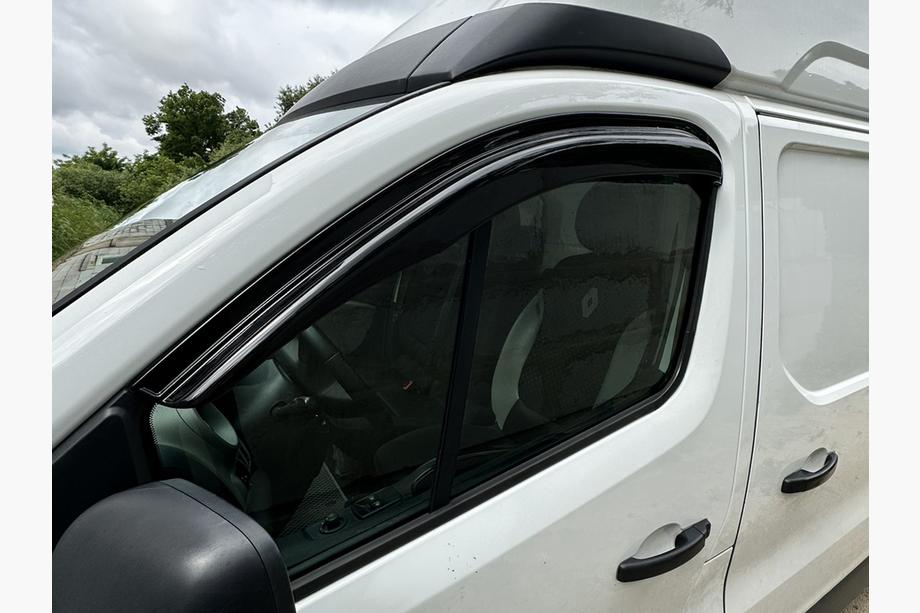Fiat Talento 2016- Windabweiser EuroCap (2 Stk) Image