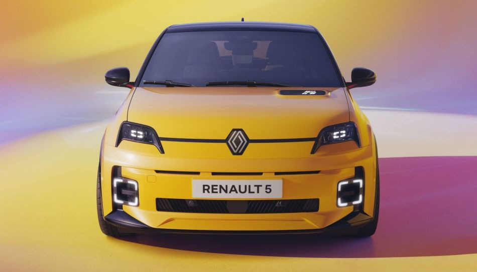 Testbericht zum Kleinwagen-Elektroauto Renault 5 E-Tech 2024