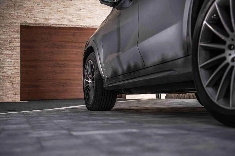 Warum rostet das Auto in der Garage?