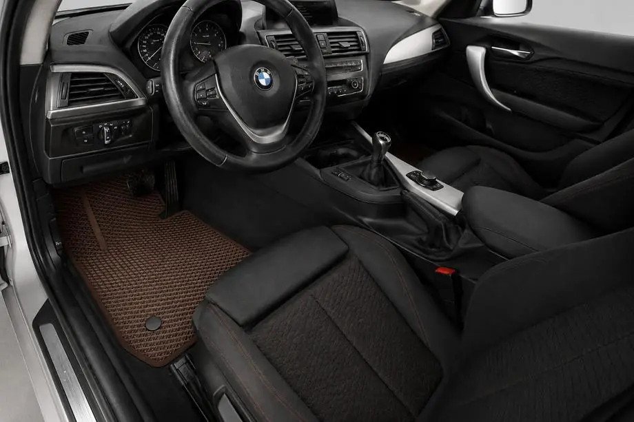 BMW 1 Series F20/F21 2011-2019 EVA Fußmatten (Braun) Image