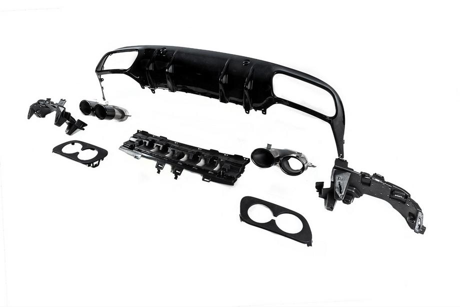 Mercedes C-class W205 2014-2021 Heckdiffusor mit Endrohren (für Coupe Design AMG43) Foto 4