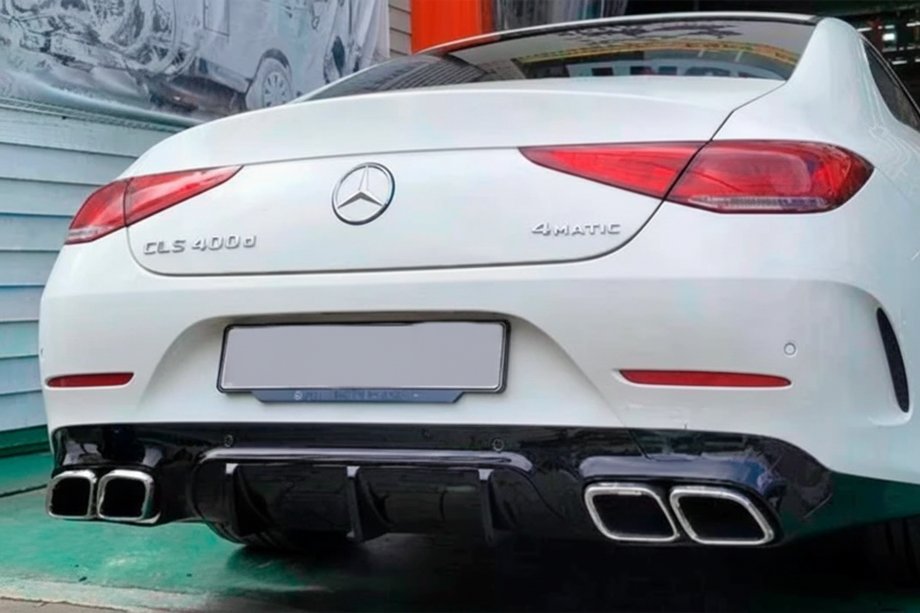 Mercedes CLS C257 2018- Heckdiffusor mit Endrohren (Design GT63) Image