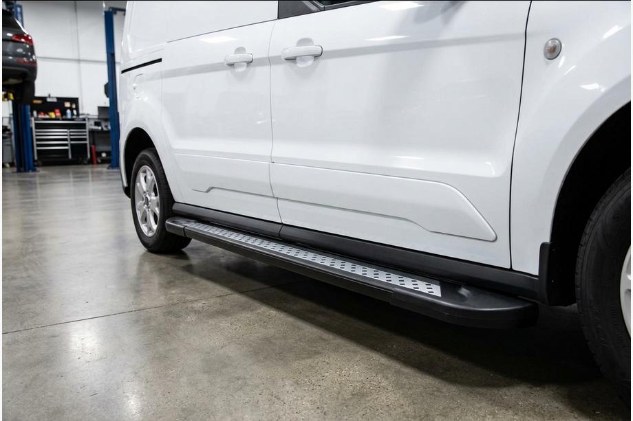 Ford Connect 2021- Seitenschweller Vision New Black (2 Stk., Aluminium) Image