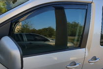 Volkswagen Caddy 2004-2010 Einschub-Windabweiser Niken Luxury (2 Stk) Foto 3