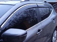 Nissan Qashqai 2014-2021 Windabweiser mit Chromleiste Niken Luxury (4 Stk) Foto 4