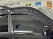Toyota Land Cruiser 100 1998-2007 Windabweiser Niken Luxury (4 Stk) Foto 2