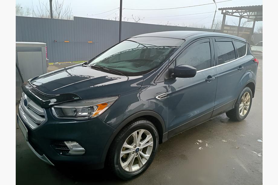Ford Kuga/Escape 2013-2019 Windabweiser zum Einstecken Niken Luxury (4 Stk) Image