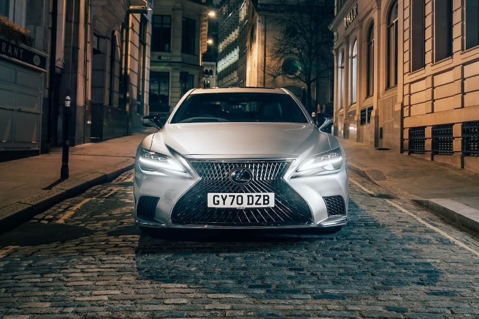 Überblick über die Neugestaltung des Lexus LS der fünften Generation