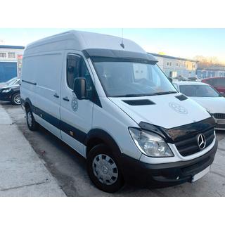 Frontscheibenblende V-3 (schwarz glanz, 5mm) Mercedes Sprinter W906 2006–2018 Foto 2