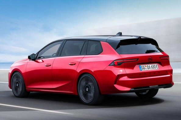 Testbericht zum Opel Astra Sports Tourer Electric: ein elektrischer Kombi mit Charakter Foto 3