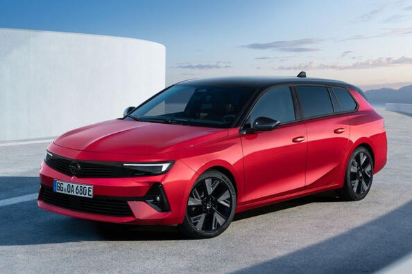 Testbericht zum Opel Astra Sports Tourer Electric: ein elektrischer Kombi mit Charakter Foto 1