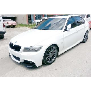 Front Flap Aufsätze DPT (für E90 M-Sport 2008-2011, Schwarz Glanz, 2 Stk) BMW 3 Series E90/E91 2005-2011 Foto 2