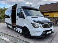 Mercedes Sprinter W906 2006–2018 Frontlippe DPT (Schwarz Glanz) Foto 4