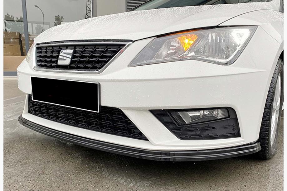 Seat Leon 2013-2020 Frontlippe DPT V-4 (2017-2020, Schwarz Glanz) Image