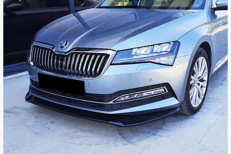 Skoda Superb 2015-2024 Frontlippe DPT V-3 (2015-2020, Schwarz Glanz) Image