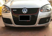 Volkswagen Golf 5 2003-2009 Frontlippe DPT V-2 (für GTI, Schwarz Glanz) Foto 1