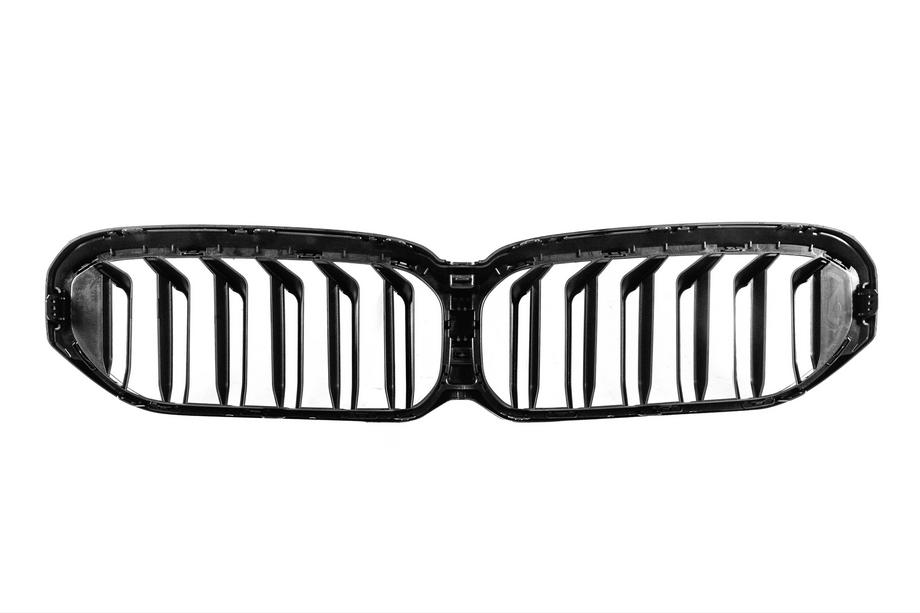 BMW 5er G30/G31 2017–2023 Nieren-Kühlergrill M-Look (2021-2023, Schwarz Hochglanz) M-Look V3 Nieren (2021-2023, Schwarz Glanz) Foto 6