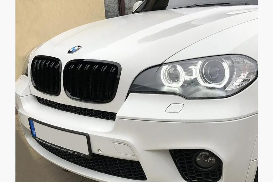 BMW X5 E70 2007-2013 Nieren M-Look (Schwarz Glanz) Foto 4