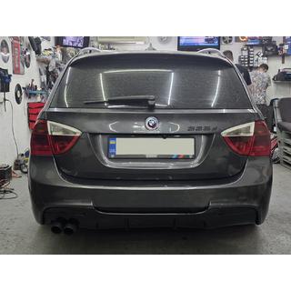 Heckdiffusor DPT V-5 (für E90 M-Sport, Schwarz Glanz) BMW 3 Series E90/E91 2005-2011 Foto 3