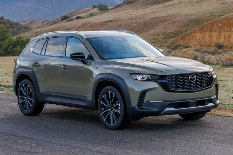 Mazda CX-50: ein neuer Blick auf Crossovers