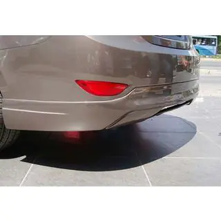 Heckdiffusor DPT (Schwarz Glanz) Hyundai Accent 2011-2017 Foto 2