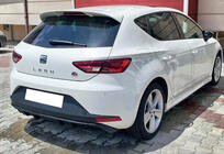 Seat Leon 2013-2020 Heckdiffusor DPT V-3 (2013-2016, Schwarz Glanz) Foto 1