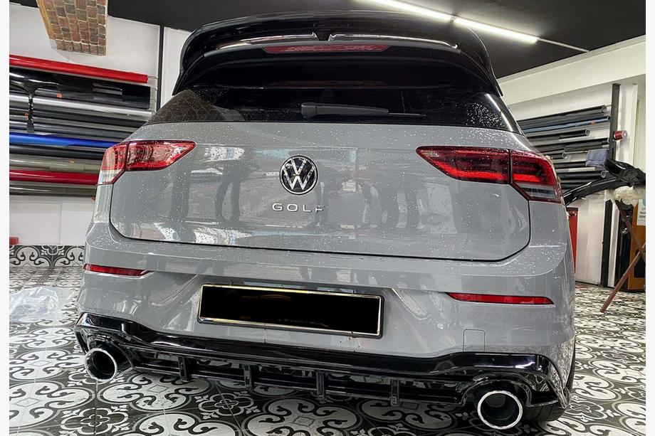 Volkswagen Golf 8 2019- Heckdiffusor DPT V-2 (Schwarz Glanz) Image
