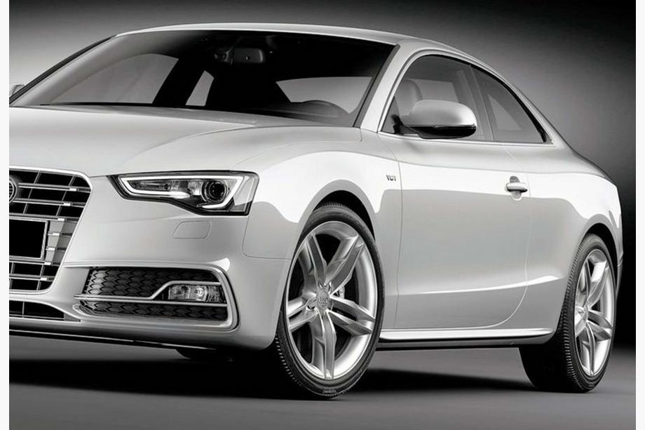 Audi A5 2007-2015 Seitenschweller DPT (Schwarz Glanz) Foto 3