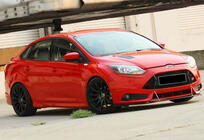 Ford Focus III 2011-2017 Seitenschweller DPT (SD, 2015-2017, Schwarz Glanz) Foto 4