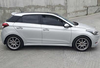 Hyundai I-20 2014-2020 Seitenschweller DPT (2014-2018, Schwarz Glanz) Foto 5