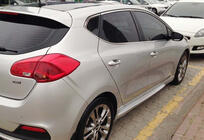 Kia Ceed 2012-2018 Seitenschweller DPT (2012-2015, Schwarz Glanz) Foto 2
