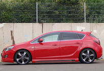 Opel Astra J 2009-2015 Seitenschweller DPT V-2 (Schwarz Glanz) Foto 3
