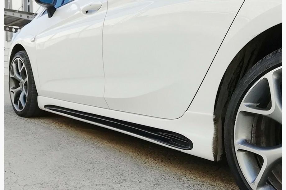 Opel Astra K 2016-2021 Seitenschweller DPT V-2 (Zum Lackieren) Image