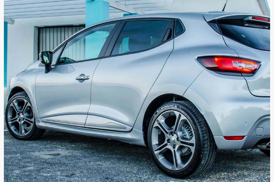 Renault Clio IV 2012-2019 Seitenschweller DPT V-1 (grundiert zum Lackieren) Image