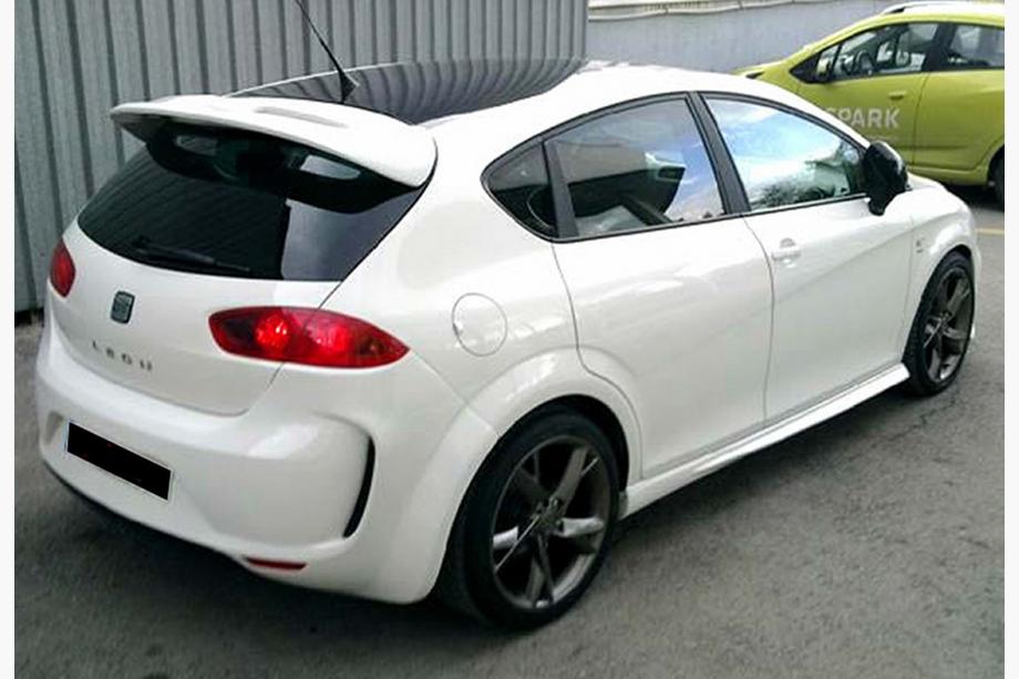 Seat Leon 2005-2012 Seitenschweller DPT (zum Lackieren) Foto 3