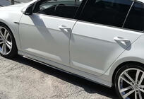 Volkswagen Golf 7/E-Golf 2012-2020 Seitenschweller DPT V-2 (Schwarz Glanz) Foto 1