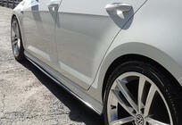 Volkswagen Golf 7/E-Golf 2012-2020 Seitenschweller DPT V-2 (Schwarz Glanz) Foto 5
