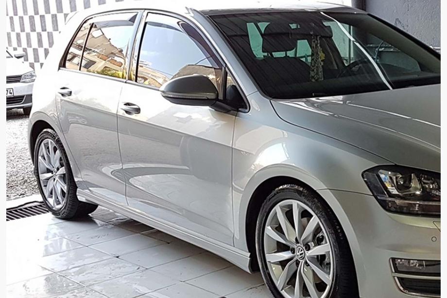 Volkswagen Golf 7/E-Golf 2012-2020 Seitenschweller DPT V-9 (Schwarz Glanz) Image