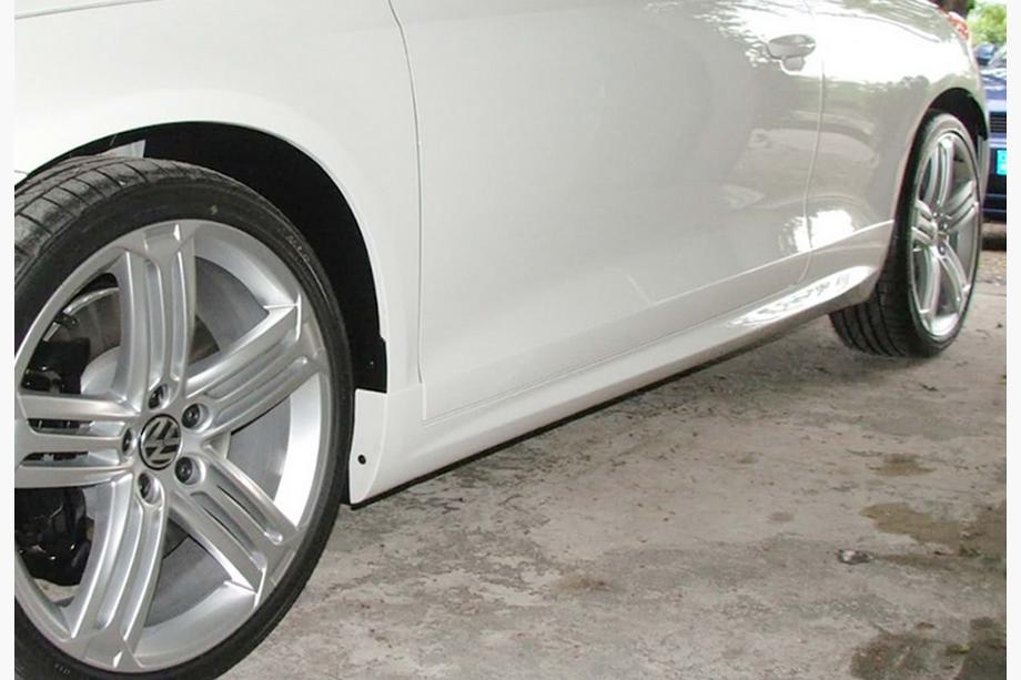 Volkswagen Scirocco 2008-2017 Seitenschweller DPT V-1 (Schwarz Glanz) Image