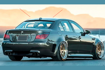BMW 5 Series E60/E61 2003-2010 Heckspoiler DPT V-2 (Schwarz Glanz) Foto 1