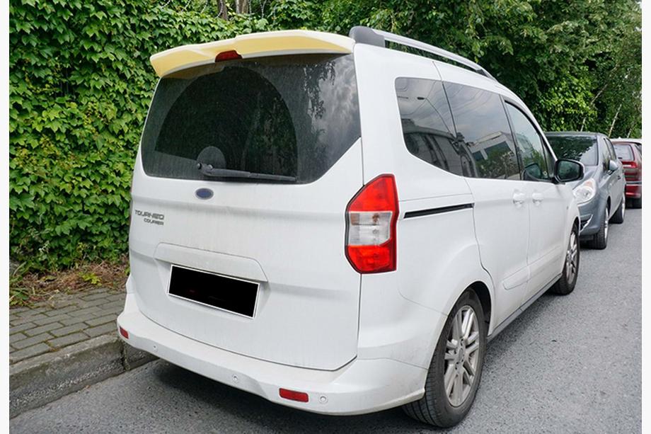 Ford Courier 2014-2023 DPT Heckspoiler (Schwarz Glanz) Image