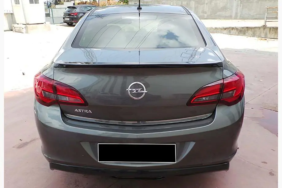 Opel Astra J 2009-2015 Spoiler DPT V-2 (SD, Schwarz Glanz) Image