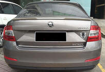Skoda Octavia III A7 2013-2019 Spoiler DPT V-2 (Schwarz Glanz) Foto 3