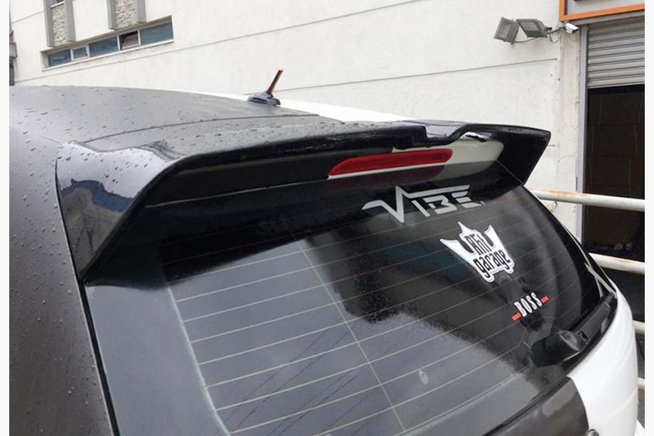 Volkswagen Polo 2010-2017 DPT V-3 Heckspoiler (HB, Schwarz Glanz) Image