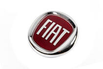 Fiat Emblem (Rot, mit Stiftbefestigung) Foto 2
