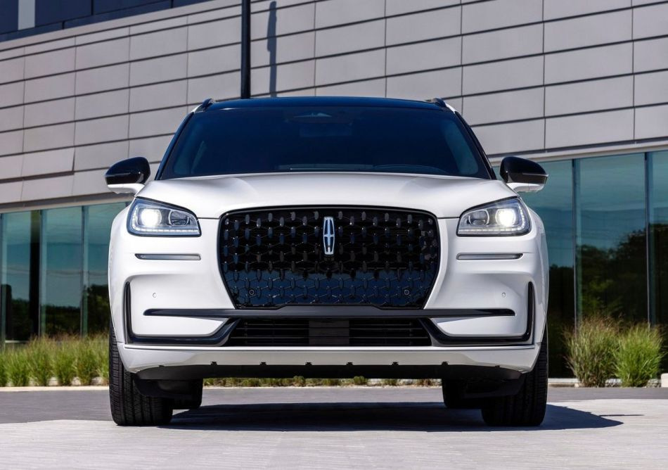 Testbericht zum luxuriösen kompakten Crossover Lincoln Corsair