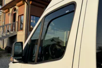 Mercedes Sprinter W907/W910 2018- Windabweiser zum Einstecken (2 Stk, HIC) Foto 3